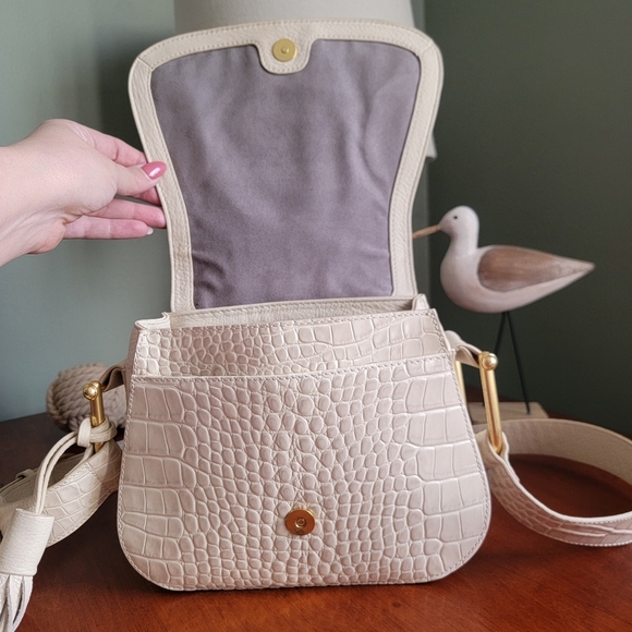 Vince Camuto Tal Croc Embossed Leather  Saddle Bag in Cream - Picture 9 of 16